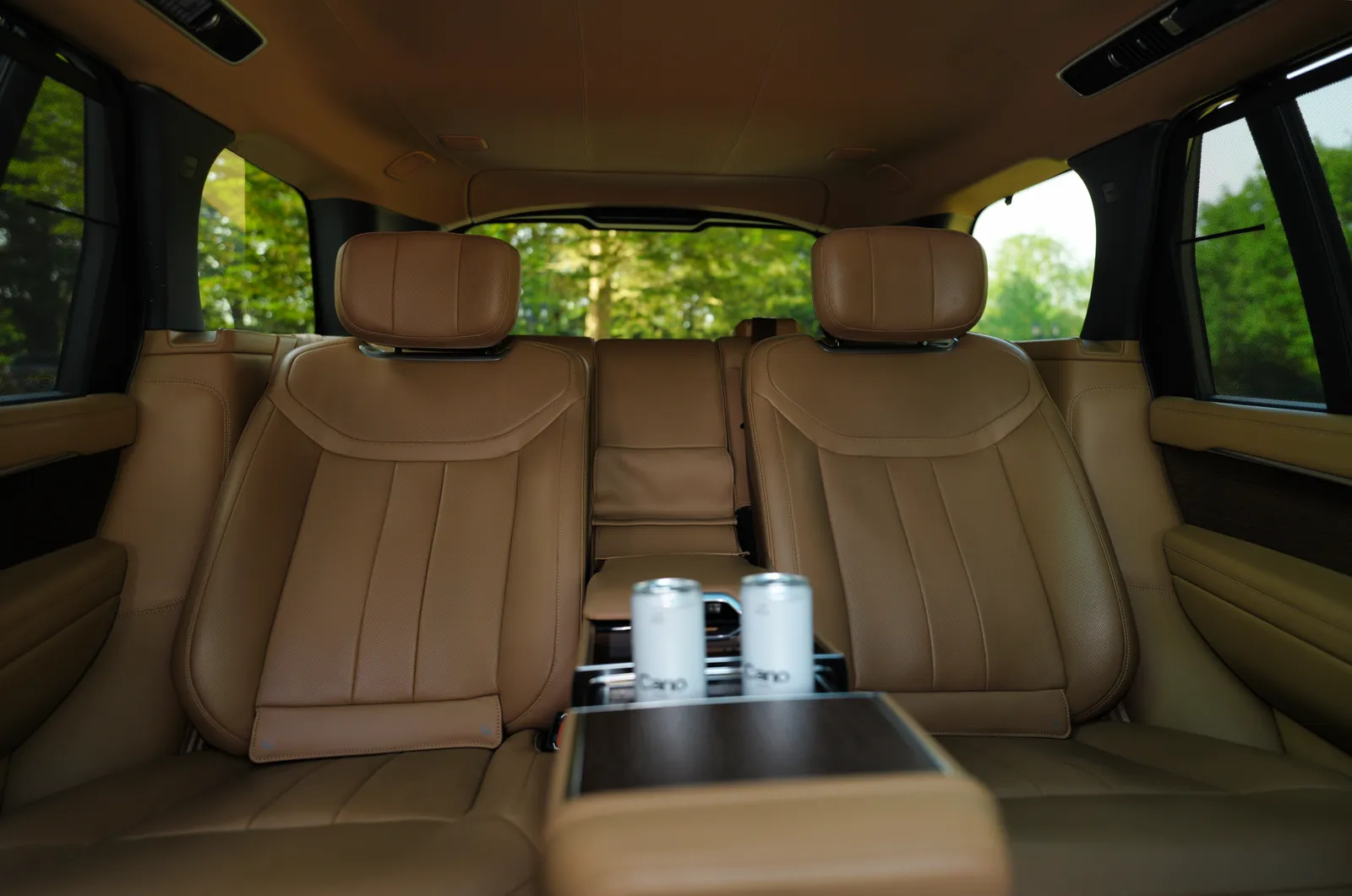 A black Range Rover in showroom condition - view 1
